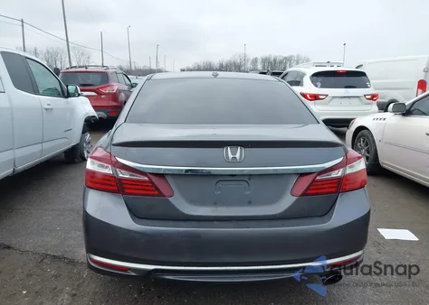 2017 Honda Accord Ex из США, поврежденный, VIN 1HGCR2F77HA205275